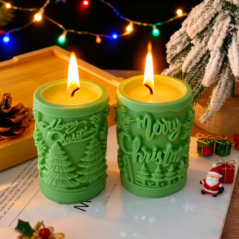 Christmas-Pillar-Candles 2