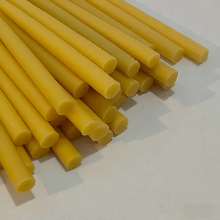 Beeswax Taper Candle3
