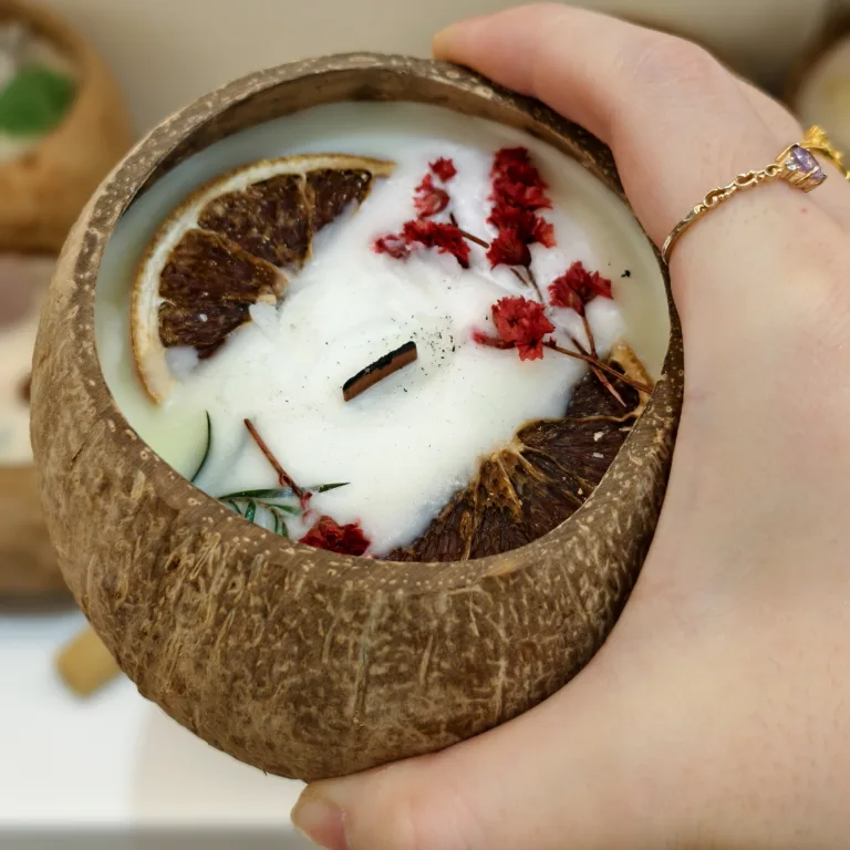 Coconut Shell Candle4