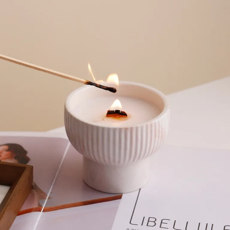 Ceramic Wood Wick Candle3