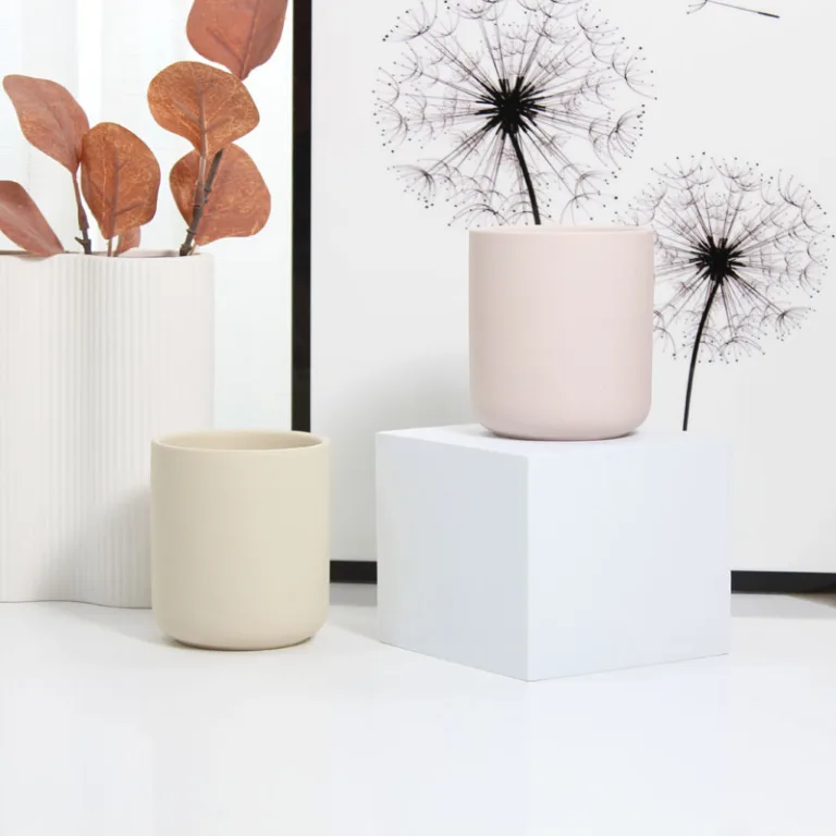 Matte Ceramic Candle Jar with Lid2